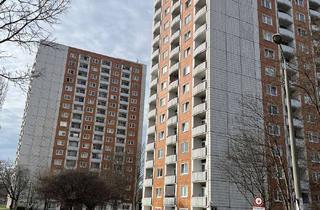 Sozialwohnungen mieten in 01239 Prohlis-Süd, Gamigstraße 22 - helle 3 ZKB Wohnung im 7.OG -WBS- zu vermieten