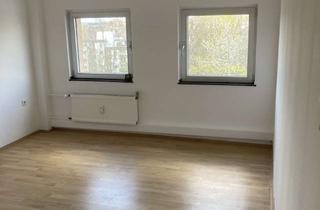 Wohnung mieten in Viehofer Platz 14, 45127 Stadtkern, Attraktive 2-Zimmer-Wohnung in Essen-Mitte (Nordriegel) - für Singles oder Paare
