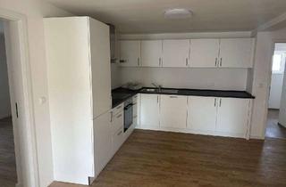 Wohnung mieten in Hardtstraße, 74382 Neckarwestheim, Frisch sanierte 4-Zimmer Wohnung in Neckarwestheim