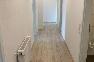 Wohnung mieten in Bonhoeffer Str., 58452 Witten, Renovierte 5-Zimmer-Wohnung - WG geeignet in Witten