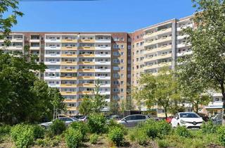 Wohnung mieten in Wittenberger Straße 89, 12689 Marzahn, 3 Zimmer über den Dächern Berlins