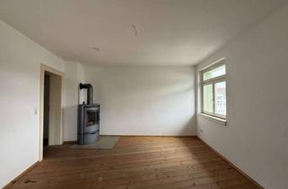 Wohnung mieten in Schillerstraße 21, 04808 Wurzen, gemütliche 2-Raumwohnung in Wurzen WE-29 / 2.OG mitte