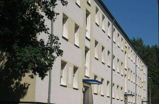 Wohnung mieten in Herderstraße 24, 04435 Schkeuditz, 3-Raum Wohnung im Altbau