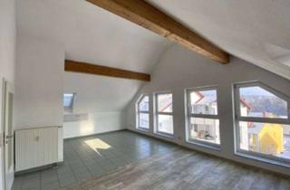 Wohnung mieten in 75015 Bretten, Marko Winter Immobilien -Bretten:Gemütliche 2-Zimmer-Wohnung im Dachgeschoss