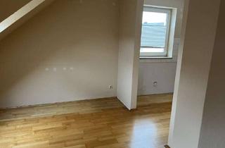Wohnung mieten in Philippstraße 21, 45327 Katernberg, Gemütliche DG-Wohnung in ruhiger Lage - NUR mit Wohnberechtigungsschein!