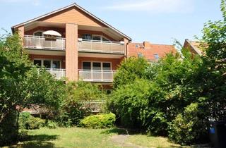 Wohnung mieten in Neue Str. 36, 31582 Nienburg, Sanierte 2-Zi.-DG-Wohnung mit Süd-Balkon mit Parkblick im Stadtzentrum