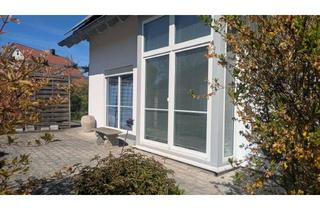 Wohnung mieten in 86492 Egling, Möblierte 3-Zi-Erdgeschosswohnung im Zweifamilienhaus mit gr. Terrasse, Kellerraum und Kfz-Stellpl.