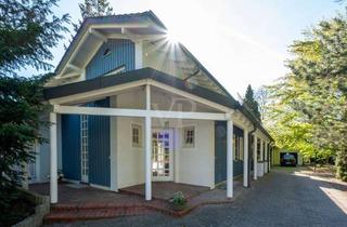 Villa kaufen in 85598 Baldham, Landhaus mit mediterranen Stilelementen mit Einliegerwohnung, Gewerbeanteil sowie eigenem Waldstück