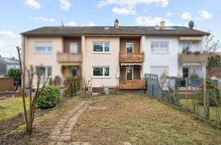 Haus kaufen in 73230 Kirchheim, Reihenmittelhaus mit Potenzial in Kirchheim unter Teck - Lindorf