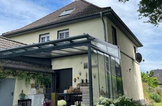 Einfamilienhaus kaufen in Poststraße 109, 46562 Voerde, freistehendes Einfamilienhaus mit großem Garten