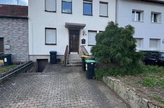 Haus kaufen in 66806 Ensdorf, Haus in Ensdorf mit guter Aufteilung und viel Potenzial - keine Courtage