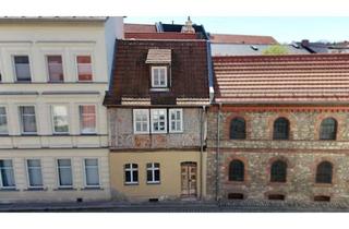 Haus kaufen in 06449 Aschersleben, Altbaujuwel sucht Vision