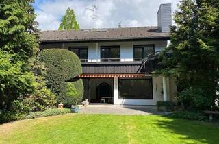 Villa kaufen in 38102 Braunschweig, Exklusive Villa in TOP-Lage mit POOL, SAUNA und sichtgeschütztem Garten