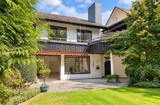 Villa kaufen in 38102 Braunschweig, Exklusive Villa in TOP-Lage mit POOL, SAUNA und sichtgeschütztem Garten