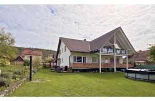 Haus kaufen in 79206 Breisach, Charmantes Wohnhaus mit zwei Einheiten und großem Garten