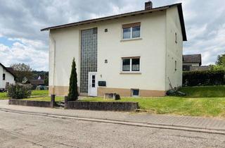 Haus kaufen in Beethovenstraße 35, 66987 Thaleischweiler-Fröschen, Zweifamilienhaus mit Entwicklungspotenzial und großer Garage in Thaleischweiler-Fröschen