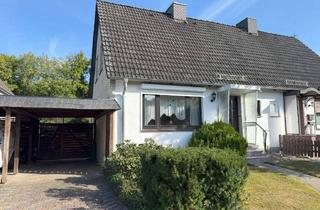 Haus kaufen in 21493 Schwarzenbek, Gepflegte DHH zur Renovierung mit Vollkeller und Carport in beliebter gefragter Ortslage