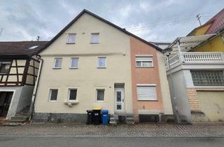 Einfamilienhaus kaufen in 97980 Bad Mergentheim, Renoviertes älteres Einfamilienhaus mit kleinem Gartenbereich und Gartenlaube!