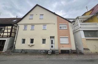 Einfamilienhaus kaufen in 97980 Bad Mergentheim, Renoviertes älteres Einfamilienhaus mit kleinem Gartenbereich und Gartenlaube!