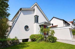 Einfamilienhaus kaufen in 65719 Hofheim am Taunus, Wohnen mit Anspruch: Exklusives Einfamilienhaus in begehrter Hofheimer Wohnlage