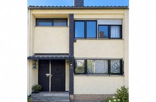 Haus kaufen in 61130 Nidderau, Helles Reihenmittelhaus in ruhiger Wohnlage mit Balkon und Garten
