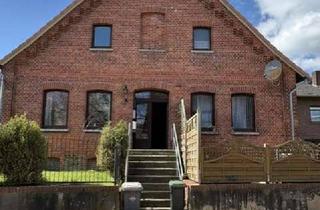 Mehrfamilienhaus kaufen in 31787 Hameln, ZUM FESTPREIS: Kleines Mehrfamilienhaus mit rückwärtigem Balkon und Stellplätzen in Haverbeck!