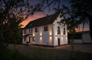 Haus mieten in Equarhofen 68, 97215 Simmershofen, Über 375 m² Platz: Kernsaniertes Haus ab 1.900 € kalt