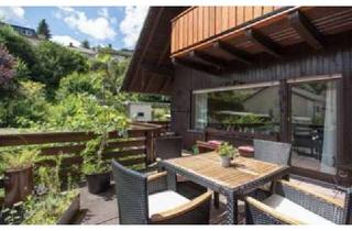 Haus mieten in Weilstraße 30, 61276 Weilrod, Hofreite mit großem Garten und Kamin