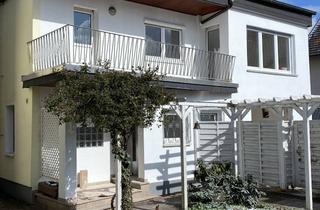 Haus mieten in Huserstraße 21, 61350 Bad Homburg, Schönes lichtdurchflutetes Einfamilienhaus in zentraler Lage