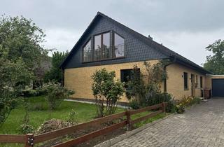 Haus mieten in 28857 Syke, Aufwändig modernisiertes Einfamilienhaus + Keller + Garage + Garten - gepflegte Wohnlage