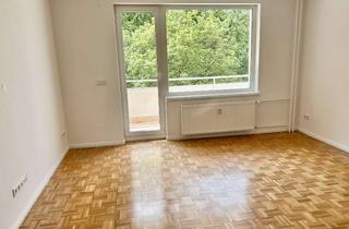Wohnung kaufen in Ludwigsfelder Straße 13, 14165 Zehlendorf, 3 Zi in Zehlendorf: bezugs- u. provisionsfrei, modernisiert, hell, Aufzug, Sonnenbalkon, Stellplatz