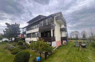 Wohnung kaufen in 75378 Bad Liebenzell, Attraktive 2-Zimmer-Wohnung mit Empore und Stellplätzen