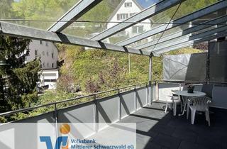 Wohnung kaufen in 78098 Triberg, Gemütliches Zuhause – Großzügige 4-Zimmer-Eigentumswohnung mit Terrasse und Garage in Triberg!