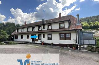 Wohnung kaufen in 78098 Triberg, Gemütliches Zuhause – Großzügige 4-Zimmer-Eigentumswohnung mit Terrasse und Garage in Triberg!