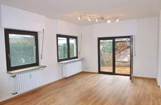 Wohnung mieten in 76133 Weststadt, Für Stadtmenschen! Geräumige 2-Zimmerwohnung mit Terrasse und Küchenzeile im Herzen von Karlsruhe!