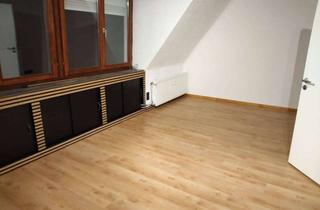 Wohnung mieten in 68159 Mannheim, Direkt einziehen! 1 Zimmer in WG-Wohnung mit großem Bad und 2 Balkone
