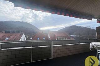 Wohnung mieten in Eckisstr. 36, 72574 Bad Urach, Sonnige 3-Zimmerwohnung mit großem Balkon & Garage in attraktiver Lage!