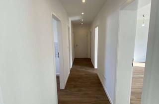 Wohnung mieten in Am Reimerdeskamp 80, 31787 Hameln, Modernisierte 4-Zimmerwohnung in Hamelner Nordstadt