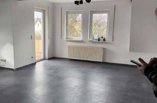 Wohnung mieten in Tulpenweg, 35630 Ehringshausen, Schöne Dachgeschosswohnung in ruhiger Lage zu vermieten in Ehringshausen