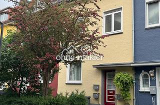 Mehrfamilienhaus kaufen in 28219 Bremen, Kleines MFH mit drei Wohnungen und Garten - Bremen-Osterfeuerberg