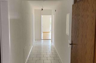 Wohnung mieten in 79238 Ehrenkirchen, Freundliche 3-Zimmer-Wohnung mit Südbalkon in Ehrenkirchen, OT Norsingen