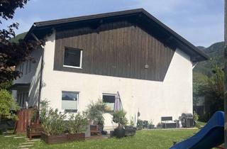 Haus kaufen in 83229 Aschau, Wohnen am Fuße der Kampenwand: DHH mit großem Grund in begehrter Chiemgau Lage