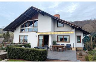Einfamilienhaus kaufen in 79292 Pfaffenweiler, Einfamilienhaus mit ELW und Blick ins Grüne