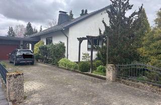 Haus kaufen in Eichenstraße, 96465 Neustadt, Attraktiver Bungalow mit Wintergarten, Terrassen und viel Nutzfläche in ruhiger Wohnlage – provision