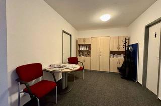Büro zu mieten in 25335 Elmshorn, Attraktive Büro-/Praxisräume in Zentrumslage von Elmshorn