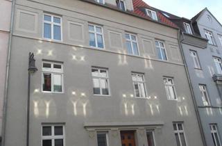 Wohnung mieten in 19053 Schwerin, 2-Raum-Wohnung mit Balkon in attraktiver Stadtlage
