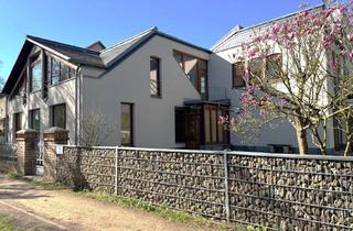 Haus kaufen in 14532 Stahnsdorf, Wohnensemble im historischen Ambiente – zwei Hauseinheiten direkt am Reiterhof