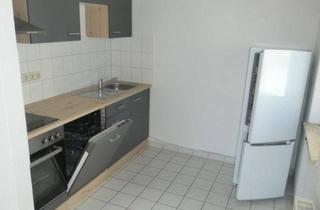 Wohnung mieten in Sidonienstraße 7b, 08412 Werdau, Zentrumsnahe 2-R-Wohnung im 1. OG mit Balkon + EBK