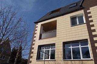 Wohnung mieten in Köthensdorfer Hauptstraße 88, 09249 Taura, Große DG 2-Zimmer mit Balkon, Laminat, 2x Abstellraum und Wanne in idyllischer Lage!