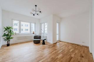 Wohnung kaufen in Dürkheimer Straße, 12247 Lankwitz, Süd-Balkon, EBK & ruhige Lage